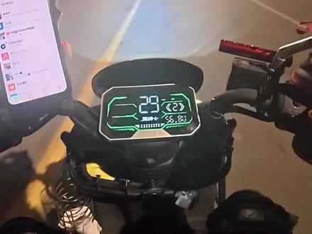 线下粉丝见面会,一回家就看见等着我呢