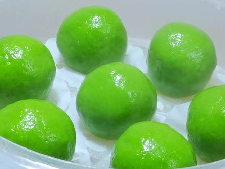 要想青团翠绿不变色不塌陷有嚼劲,只要添加这一步,吃3天都不硬#青团的简单做法#春天的味道#青团咸甜争霸赛