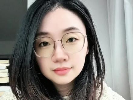 别再乱排版!
封面整齐就靠这招
新手也能会