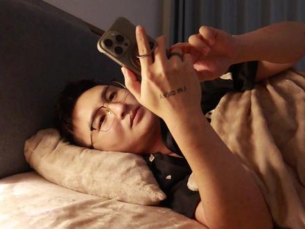 我也是跟风买的,但没想到便宜喽嗖的,一用一个不吱声!还是特步大品牌的#眼罩 #重力眼罩 #特步 #亲测分享