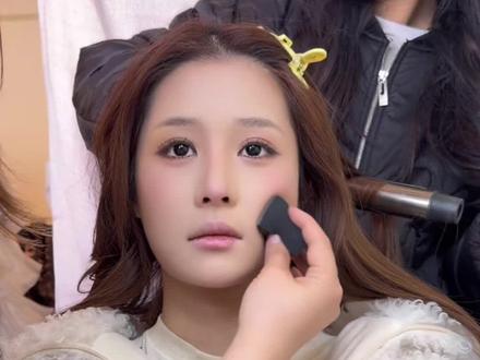 大理古城里的宝藏妆租衣旅拍工作室#大理化妆 #大理化妆师 #大理妆造 #大理新娘跟妆 #大理古城