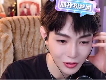 高迪要来开封万岁山了!正月初六(2月22日),现场开唱!
远在新疆的我,实名羡慕能去的迪家粉😭谁去现场可以给我拍个视频不?🙋♀️#高迪#开封万岁山#正月初六#迪家粉集合#真实生活分享计划