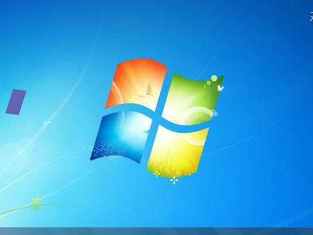 win7怎么进入安全模式 方法一,按win+r打开运行,输入msconfig,回车,弹出窗口,切换到引导选项栏,勾选安全引导。 点击应用,确定,重新启动,重启后会自动进去安全模式。方法二,开机时,按住键盘上的F8键不放,进入系统启动菜单,用方向键选择想要的安全模式选项,按Enter键即可进入 。 #科技 #it #进入win7 #安全模式 #win7