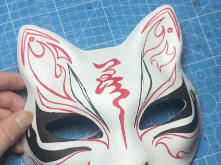 粉丝说想看我画一期原模原样的,这更简单!还不用考虑画对称 #手绘教程 #绘画过程 #绘画 #面具 #面具之下是更美的面具 @抖音小助手