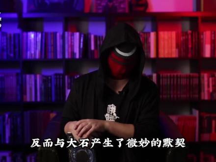 假如推理小说里的神仙爱情也有总结,这一对必须被提名
当生理孤独和心理孤独相遇,他们收获的不是形同陌路,而是互相治愈
#推理、#悬疑、#反转、细思极恐、甜甜爱情,这本书都有
#好书大晒 #在黑暗中等 #乙一