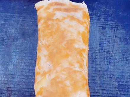 手抓饼这样做,大人小孩都爱吃#手抓饼 #摆摊创业 #特色小吃