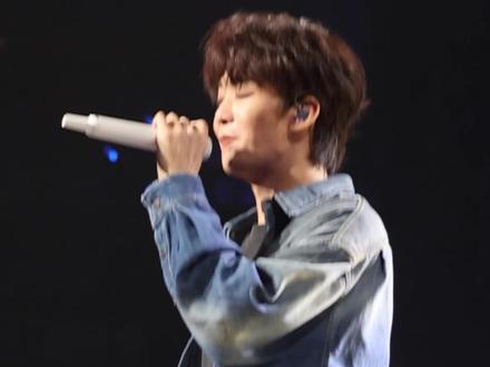 擦眼泪终于上桌!
#王赫野 #王赫野上海巡演 #王赫野2025去吹一场野的风演唱会 #演唱会