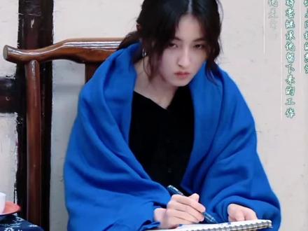 又是给哥哥画相的一天
#张子枫 #彭昱畅 #兄妹日常