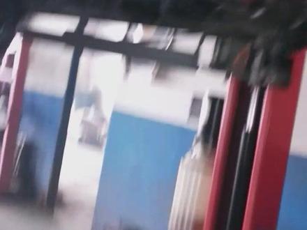 17年比亚迪宋MAX挂挡没有动力,而且咔咔响。配件不提供散件只能更换右侧半轴总成。