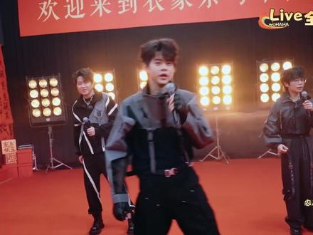 如听仙乐耳鸣,这节目挖到宝了 #影娱年味不打烊 #王者荣耀#这一刻钟#王者农家乐新春特辑上线#刘耀文