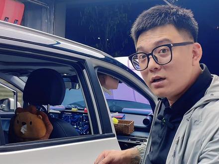 双向卡扣车窗压条拆卸技巧 以广汽传祺为例,包含车型马自达系列#阿赵贴膜 #原创作品 #每天一个用车知识 #贴膜