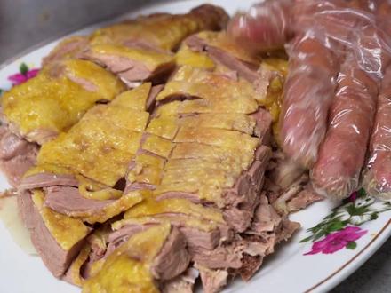 海南人的白切鸭:嘉积鸭 #海南人 #海南美食 #海南四大名菜 #嘉积鸭 @抖音小助手