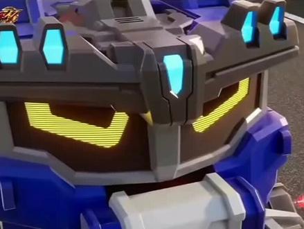 #炫卡斗士W#搞笑配音#老吃家,猎奇