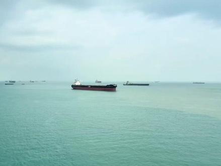 中国油轮顺利通过霍尔木兹海峡,伊朗这一次做到了恩怨分明#军事科技 #军事科普 #军事迷 #大国重器 #军事爱好者