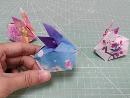 兔年到了,教大家用纸折一只兔子,有意思的节日折纸 #折纸 #节日手工折纸 #兔年 #手工 #折纸教程