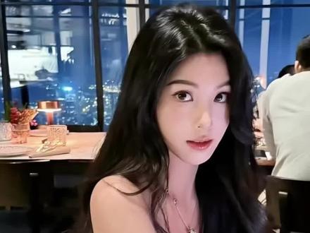 留学生朱慧妍在综艺上找到爱情,跟吴冠颉假戏真做。 #吴冠颉 #朱慧妍 #恋爱 #爱情#综艺