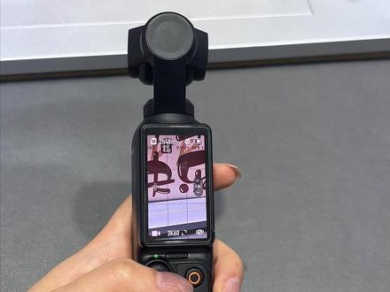 手里的pocket3可以用起来了,拍烟花的教程学起来,包出片的# #大疆pocket3 #烟花 #pocket3教程 #参数