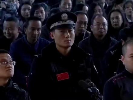 #上热门 上海各地区被法办的十七个黑老大下#爱国 #