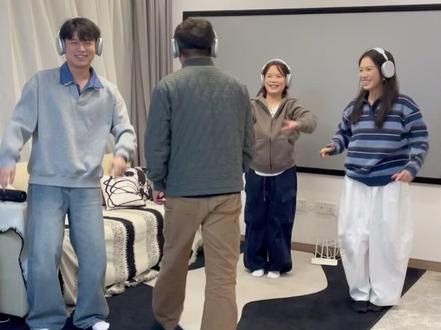 自信是关键。 #音乐卧底游戏挑战 #好朋友 #日常