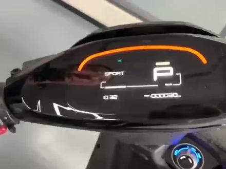 关于极核AE4 SE+ 自行调电压和母线限流 操作时ZEEHO APP与车辆蓝牙断开 只适用极核SE+ 且车子已OTA升级过