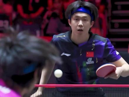 户上遇上楚钦老师都难逃被抡趴下的结局#王楚钦 #新加坡大满贯 #王楚钦3比0户上隼辅 #乒乓球