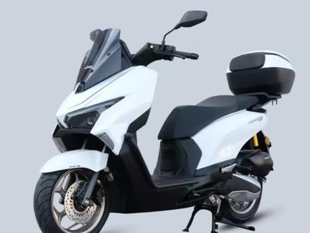 #踏板摩托车推荐#NWT150#NS150ES,两本150平踏对决,你会选哪个,不要看现在这几天的博主讲解,这都是无效评测,都是粉饰修辞,车应该拉出来骑半个月以上再看