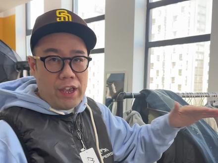 今晚8点 好久不见!#CMF #SUPREME #AKA牙叔