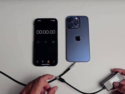 iPhone 15 Pro充电测试!换成C口之后充电速度更快?
