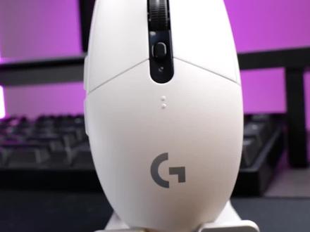 无线#游戏鼠标 ,你更主动性能还是续航,#罗技 G304有两种模式可以选择。#游戏外设