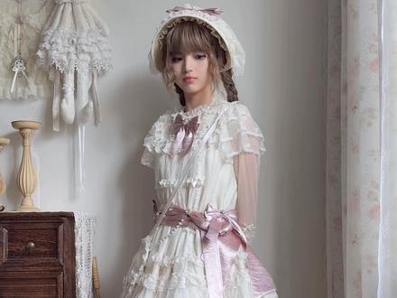 🩷一起来解锁加冕礼杏粉多种穿搭吧❣️✨ #安利一波lolita #lolita安利 #lolita日常安利 #lo #Lolita