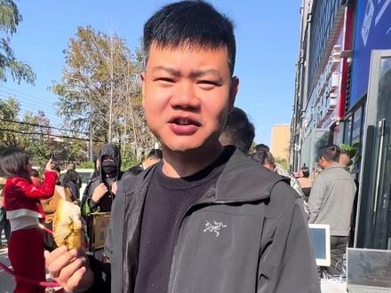 #三三画的饼 不是汉堡吃不起 而是三三画的饼更有性价比!