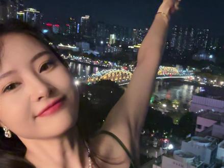 好险,这下饭碗应该保住了~#反差 #爆改 #教师穿搭