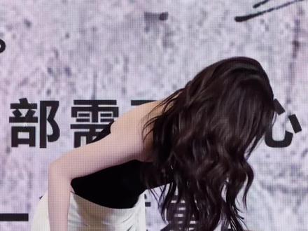 “我什么都可以当 巴巴也行”
欧尼酱😰#叶芷妤 #janeeyeh #sexygirl