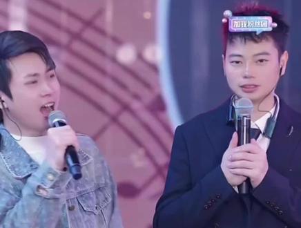 欢迎山歌男神,原创歌手苏潇潇!#苏潇潇 #百看不厌 #音乐治愈