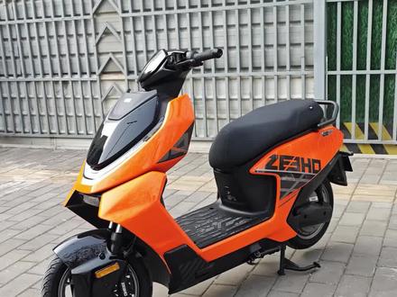 26款极核AE4SE+静态展示介绍。速度很猛。#极核 #极核AE4 #外卖电动车