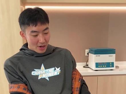 通知:来球馆找我挑的兄弟们,你哥下个月复出啊😂对PRP有兴趣的朋友,大家可以查查,了解一下。 #野球帝courtman #孙鹏