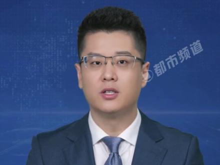 央视揭“赌石直播”骗局:诈骗团伙每月花30万元买流量卖绿漆石,100元日薪请人做水军,36人被抓获#赌石 #媒体精选计划 #曝光