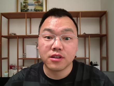 盈科拿下中国香港的世界杯版权,粤语解说对很多大陆球迷来讲还是有些吃力的,要不咱再等等中国台湾的版权呢