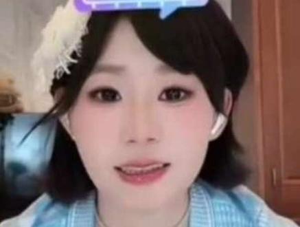 一秒都不用剪哈哈哈哈哈#安静公主 #土豆🥔 #社会摇 #直播剪辑