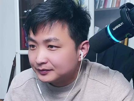 遥遥领先的特斯拉FSD
完爆中国智驾@玉米站起来踩电门