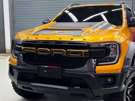 全新2023款#福特小猛禽 亮相成都车展,由江铃福特打造,预计年底上市销售,两驱低配16万内!#福特Ranger #抖音汽车 #带你懂车