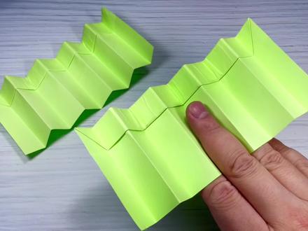 回旋纸飞机折纸,像搓衣板一样能飞起来吗?DIY创意手工制作
#创作灵感 #回旋纸飞机 #折纸 #手工