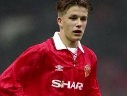 #足球 巴乔和小贝谁更帅 #巴乔#贝克汉姆