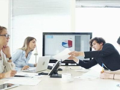 平潭发展尾盘跳水的落幕信号。 #平潭发展 #股票分析 #股票干货 #股票知识 #财经辣评