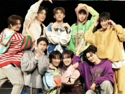 DMD代代出人才,唯独三代人才倍出👀 恭喜gen3老公全员喜提称号🚨外号梗由来大总结!
肯师Keng“泡面哥”🦆
托马斯Thomas“梅奥哥”“蚊子哥”
拿铁Latte“落水哥”
陈艺迪Teetee“艾特弟”
邓哥Tle“独处哥”“断句哥”“sorry哥”
(顺序不分先后😄最后一位除外!比较难剪放最后了)#tlefirstone #teeteepor #lattekim #Thomaskong #kengnamping