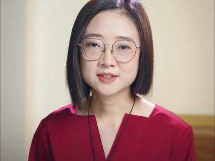 2025年12月重点星象和12星座好事分析! 回顾十一月,许多人可能经历了人生中一段尤为艰难的时光,尤其是在19日至20日前后。与此同时,十一月对很多人而言也是全年中变动最为剧烈的一个月。这一特点与天王星的异常活跃密切相关:一方面,天王星正处于逆行状态中反复波动;另一方面,它也接连受到火星、金星、水星与太阳的轮番对冲。
天王星象征着跳跃、变革、动荡,以及意料之外的惊喜或惊吓。到了月底,又有火星刑K南北交的补刀,火星的干热之气在南北交的催化之下,以各种失控的方式惊扰着原本就瑟瑟发抖的生活。因此,不少人在这个月体会到“计划赶不上变化”的深刻感受。
到了12月,从时间的节点上来看,2025,就此结束。在忙乱、收尾和希望之间,我们都要在十二月的时候,跟2025做大和解。十二月的星象也不负众望,对全体星座而言,都是一股向上推动的力量。
有月初的情绪松绑;有月中的现实撞墙;有海王顺行时的自我调整;有火星进摩羯的突破与落地;还有射手座新月时的方向重启。这个十二月,感觉是浓缩了一整年的状态。#星座 #星座林老师 #星象 #星座运势 #个人成长