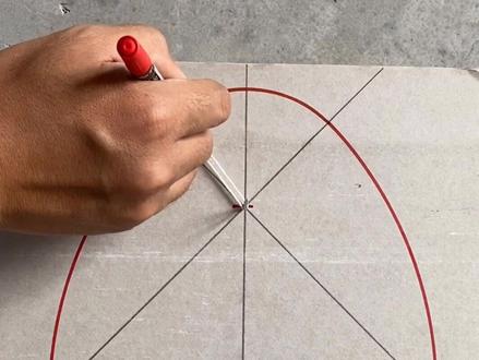 看看木工尺规作图鸡蛋圆简单实用