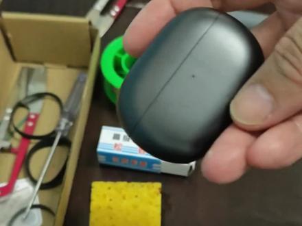 Redmi Buds 4Pro蓝牙耳机电池不耐用了怎么办,十几块钱成本教你把耳机满血复活。需要电池规格型号的可以留言回复。#redmibuds4pro #红米蓝牙耳机 #蓝牙耳机换电池 #小米蓝牙耳机