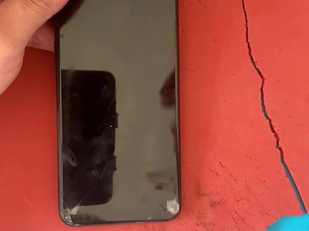 #我要上热门 oppoA8屏幕更换教程 自己学会可以买好多雪糕哦 快来看看吧 看完给个关注呗#修手机 #技术分享 @DOU+小助手