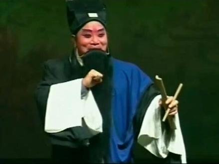 豫东红脸王谢庆军演唱:
《刘墉算卦》走街串巷把路问……#名家名段 #传播戏曲你我同行